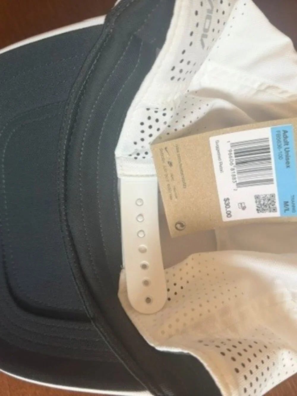 NWT - NIKE Dri-Fit ADV Aerobill Performance Hat